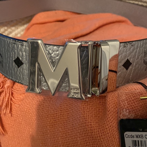 NWT MCM Claus Reversible Belt - Picture 3 of 12